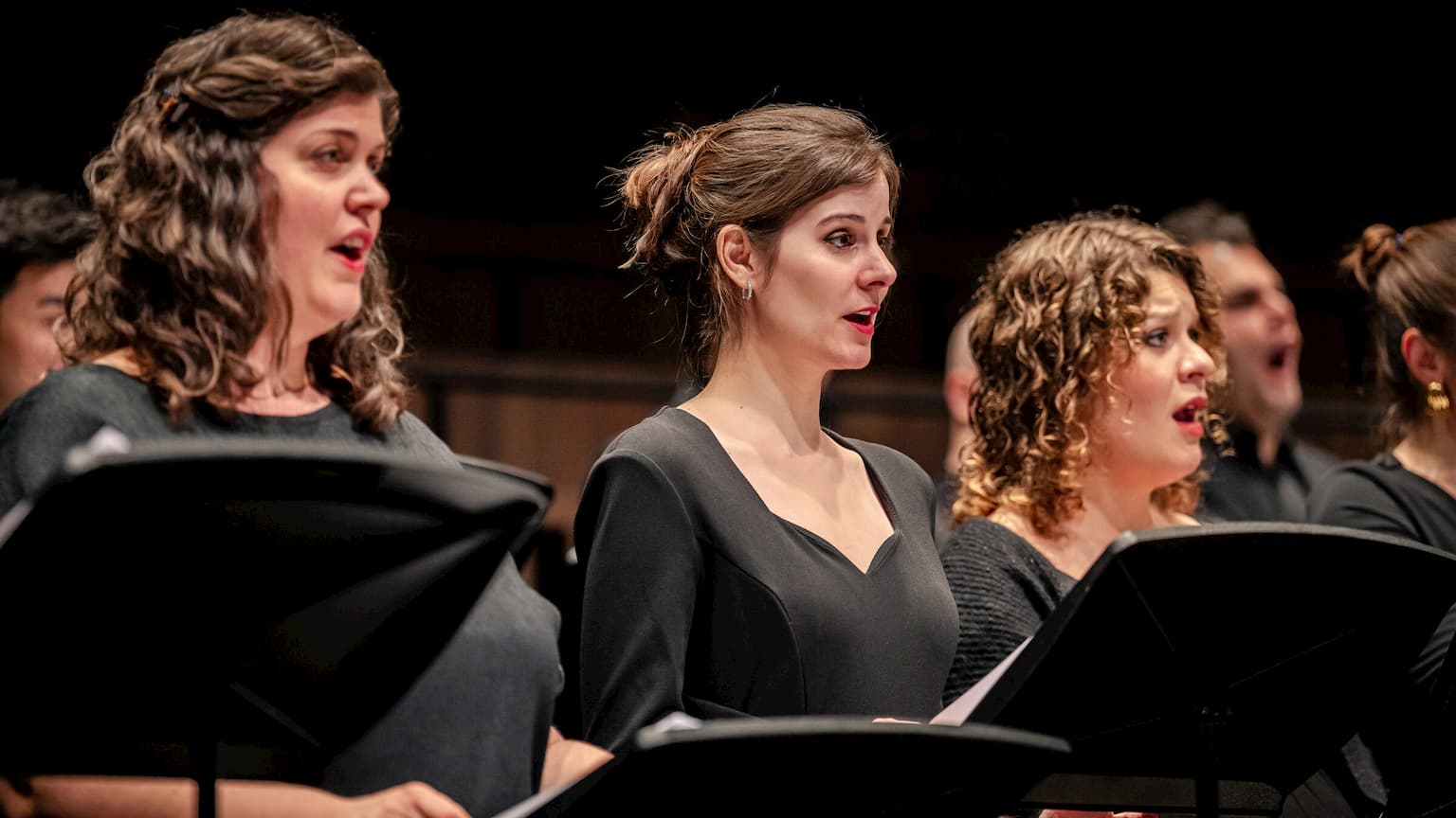 a5cP6000004PcKjIAK-a0bP6000004oQBVIA2