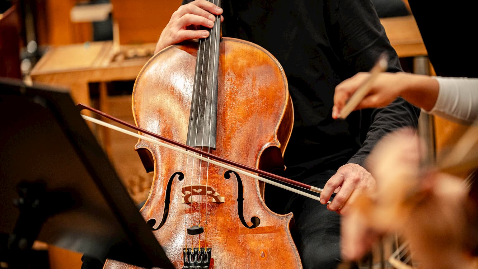 a5cP6000004gUCIIA2-a0bP6000009jVSHIA2